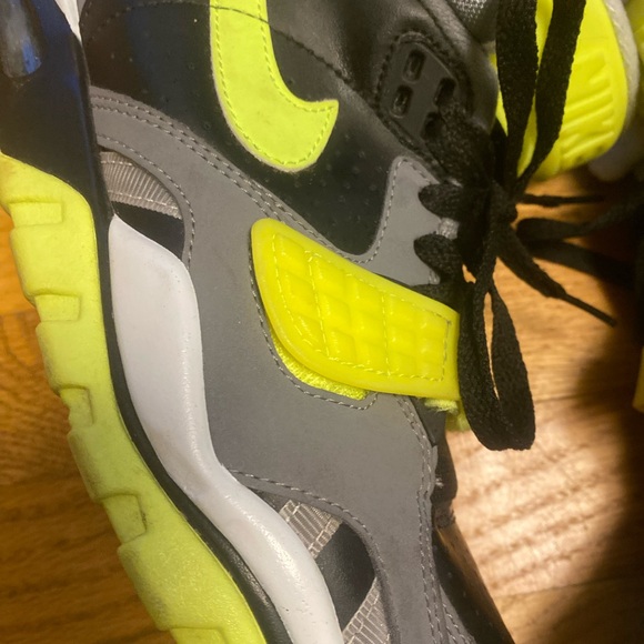 Mens Nike Air Trainer and Neon Green Athletic Shoes - Picture 7 of 15